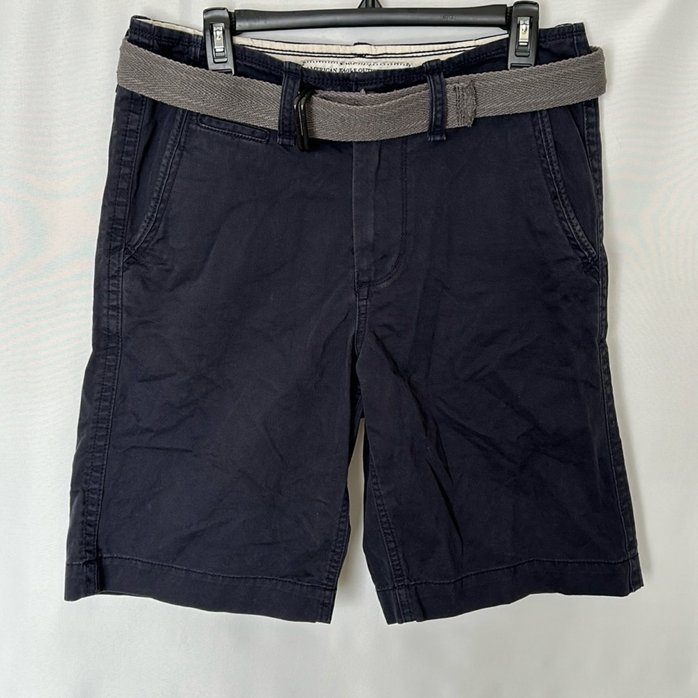 American Eagle Outfitters “Longer Length” Navy Blue Shorts with belt, size 30